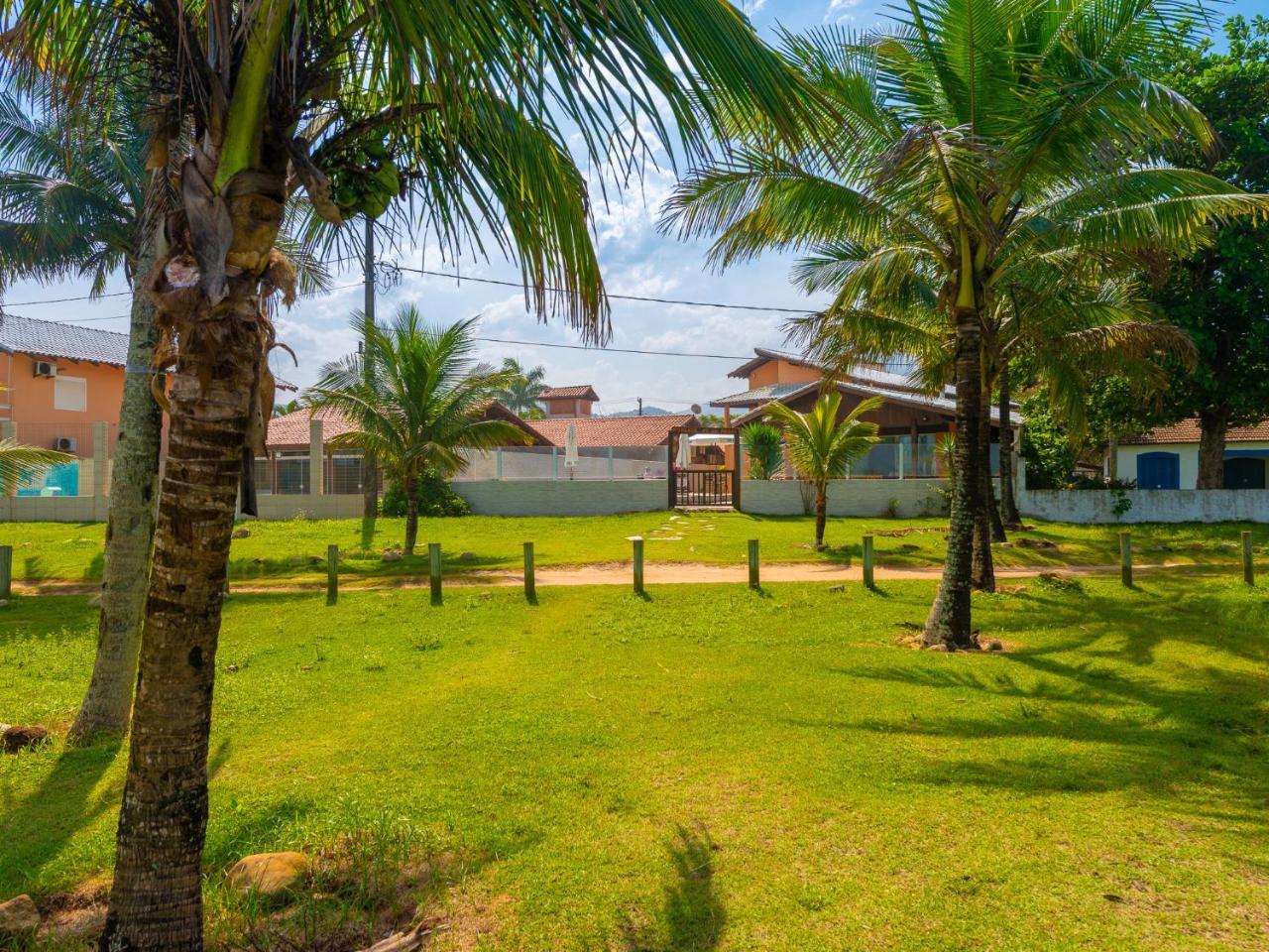 Pousada Pe Na Areia Caraguatatuba Exterior foto